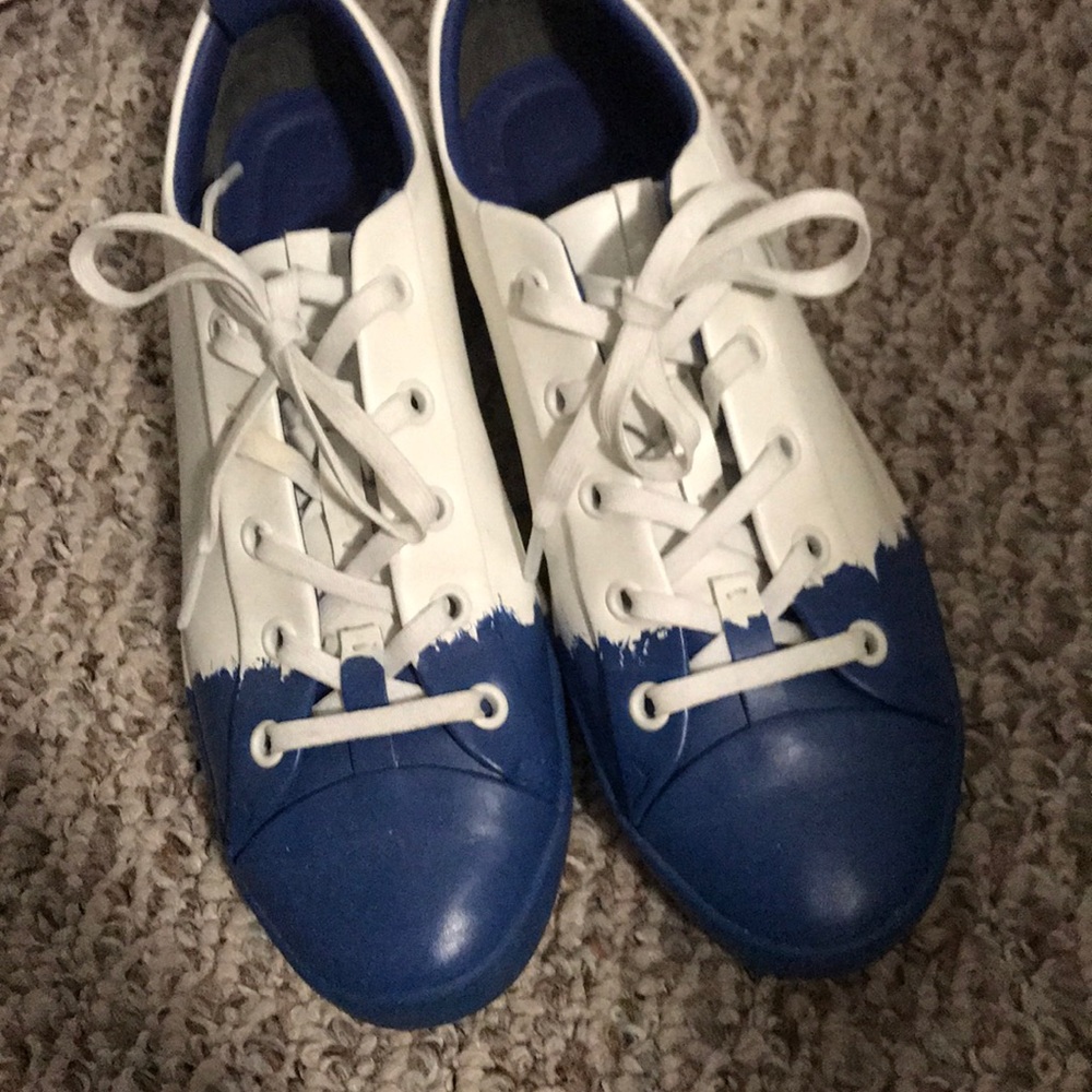 dkny sneaker